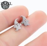 Boucle d&rsquo;Oreille Pirate Crâne Mignon Argent — Trésor Pirate (vue 9)