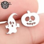 Boucle d&rsquo;Oreille Pirate Crâne Mignon Argent — Trésor Pirate (vue 5)