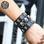 Bracelet Pirate Homme Cuir Acier Inoxydable — Trésor Pirate (vue 2)