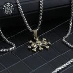 Collier Pirate Pendentif Luffy One Piece — Trésor Pirate (vue 34)