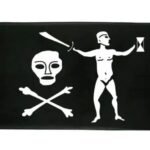 Drapeau Pirate Tricorne Cache-Œil Authenticité