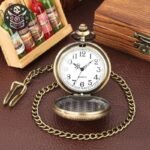Montre Pirate Acier Bois Île Tortue — Trésor Pirate (vue 2)