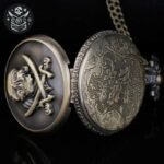 Montre Gousset Capitaine Acier Silicone — Trésor Pirate (vue 3)