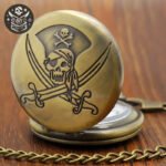 Montre de poche pirate en acier Jolly Roger