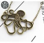Collier Pirate Acier Davy Jones Mailles — Trésor Pirate (vue 6)